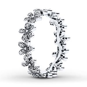 Dazzling Daisies (Silver) Pandora Ring